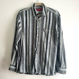 Vintage Aztec Stripe Flannel Button Down‎ Shirt